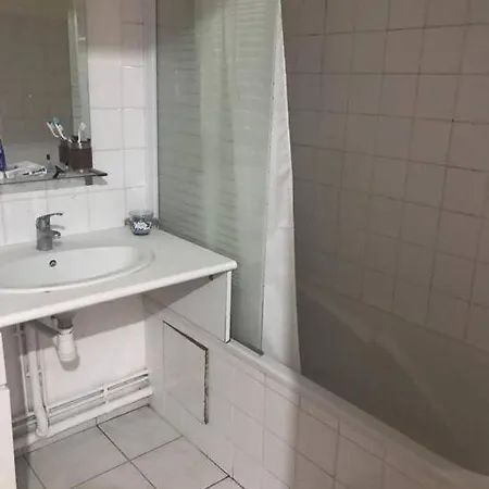 Maison Proche De Plage, 3 * Λα Ροσέλ
